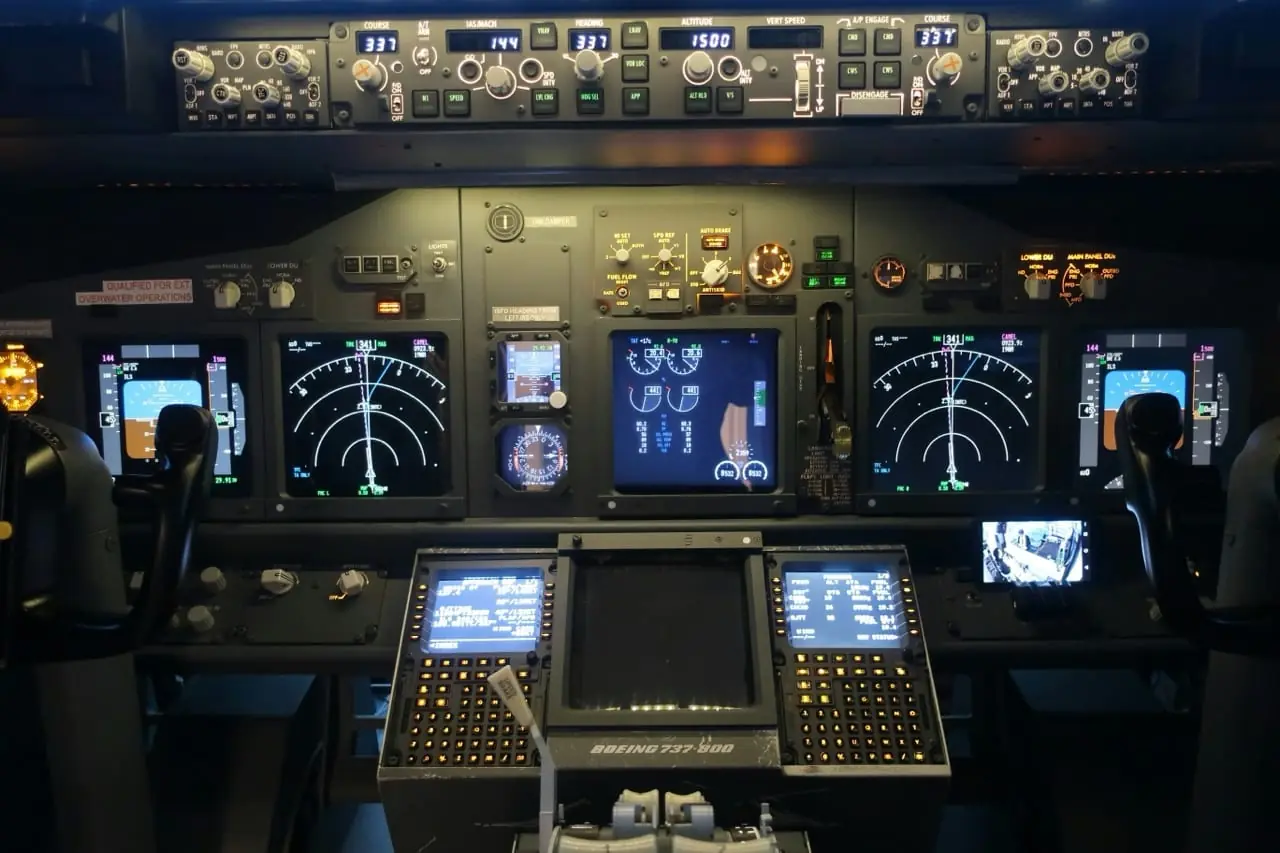 How AI Reads a Risk Profile Differently Than a Human Underwriter