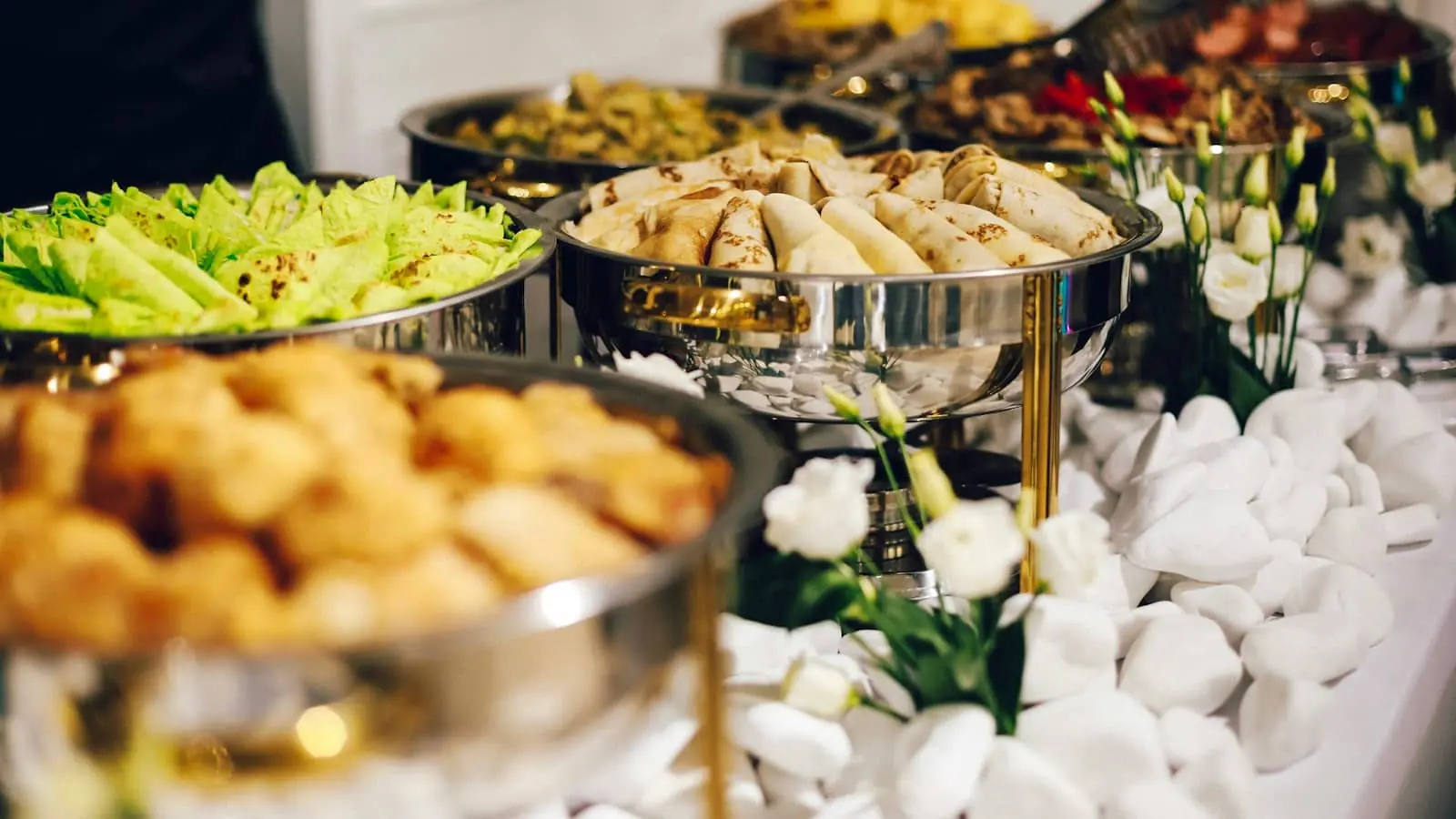 Food Truck Insurance and Catering Insurance: Coverage, Cost Drivers and Event Certificates